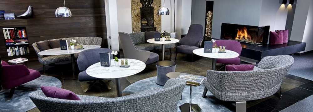 Restaurants in Innsbruck: Hotel Innsbruck GmbH & Co  KG